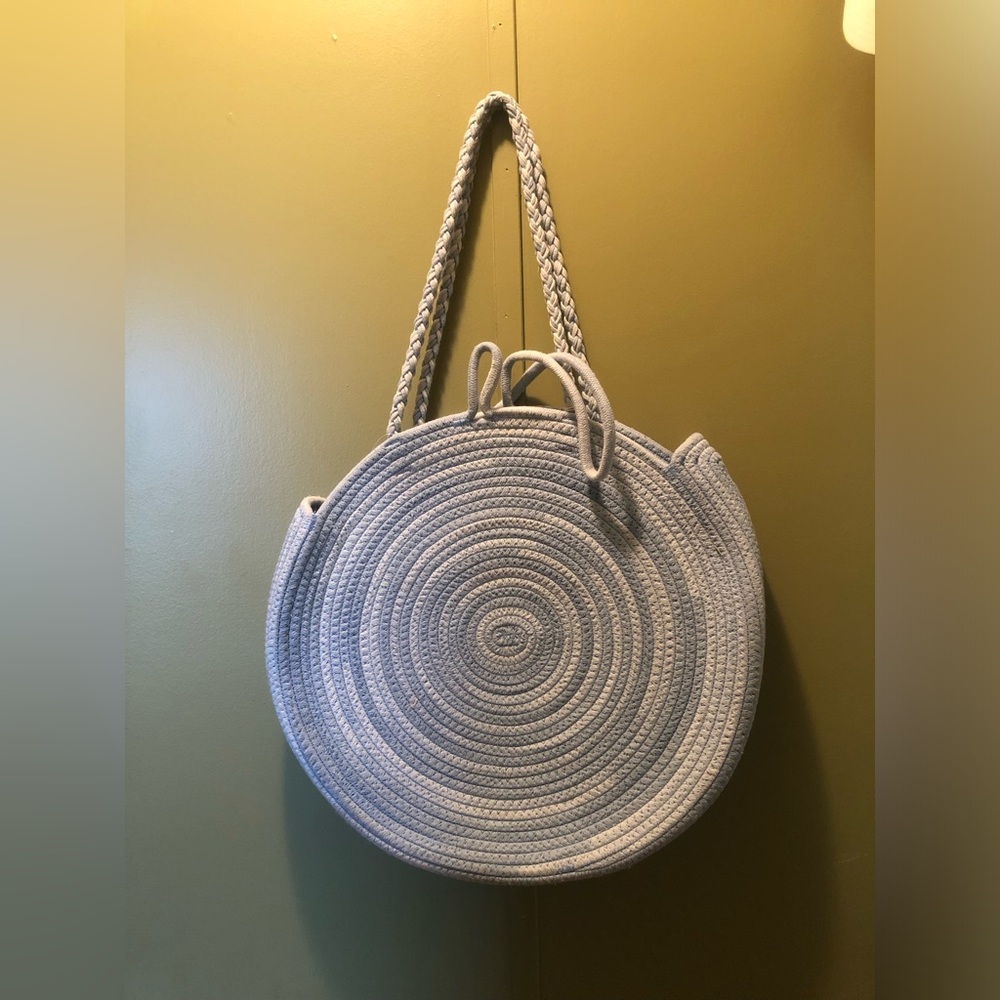 Universal Thread Round Woven Tote in Blue
